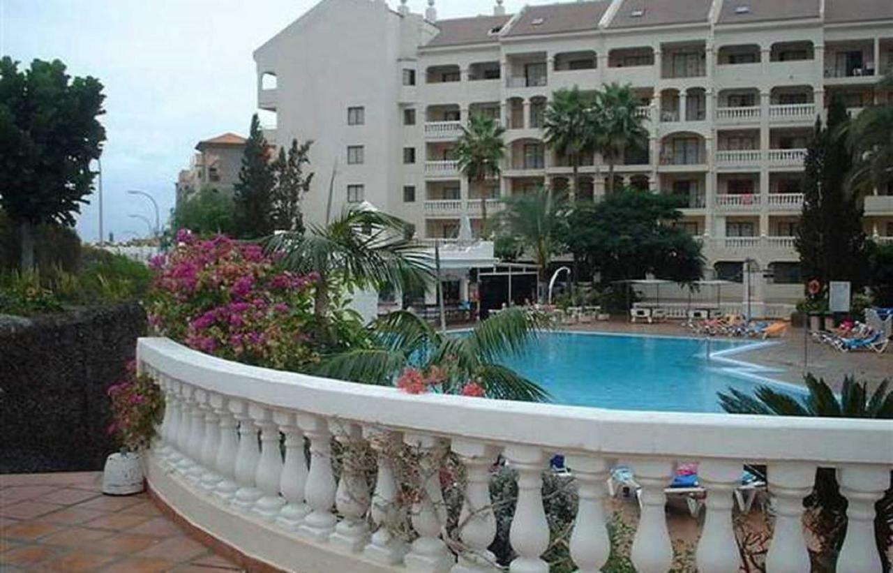 Studio Castle Harbour Vistas Piscina Apartment Лос Кристианос Екстериор снимка