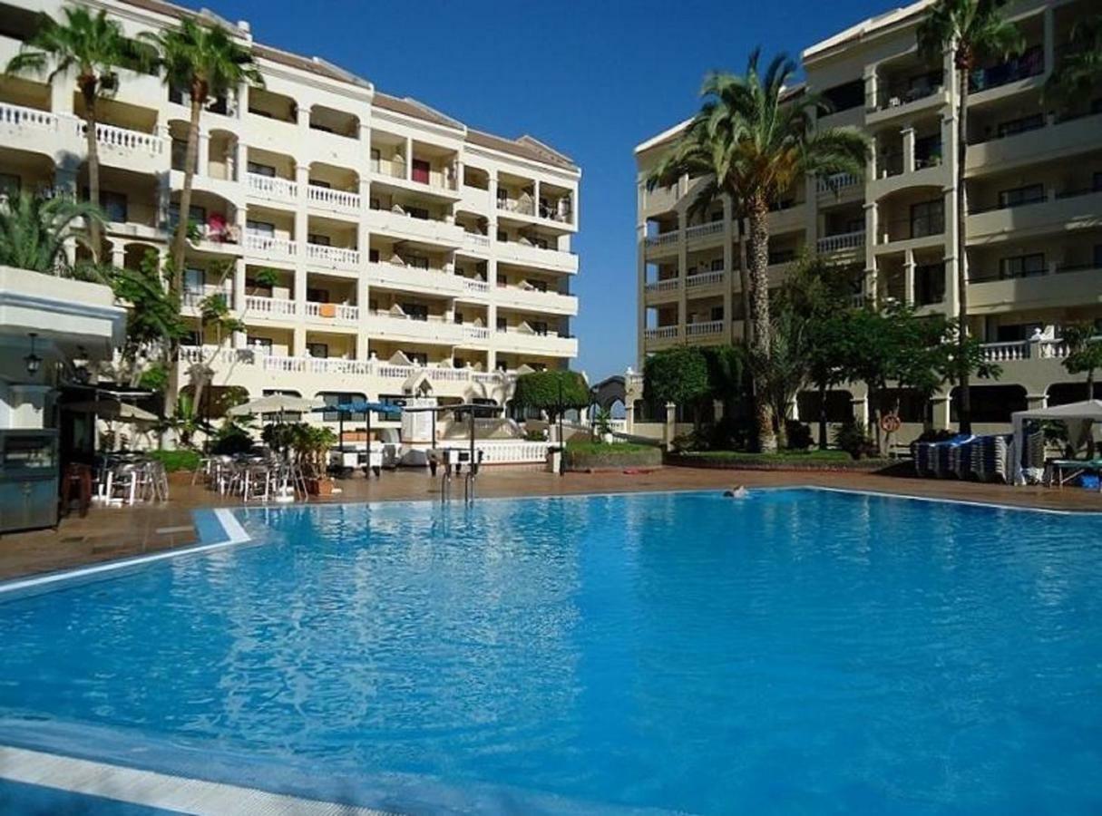 Studio Castle Harbour Vistas Piscina Apartment Лос Кристианос Екстериор снимка